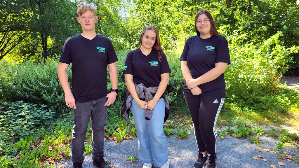 Neues Freiwilligen-Team für ein Jahr bei der Biologischen Station!